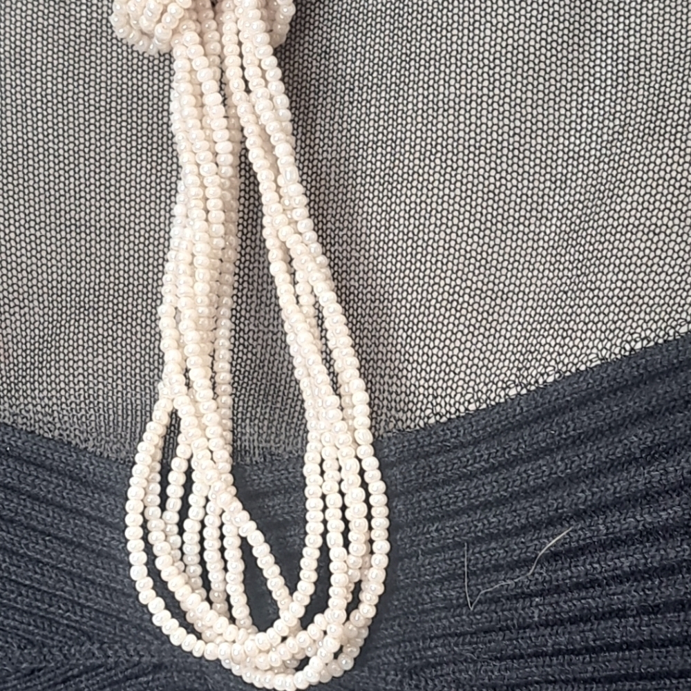 Multistrand mini seed necklace - Picture 6 of 7
